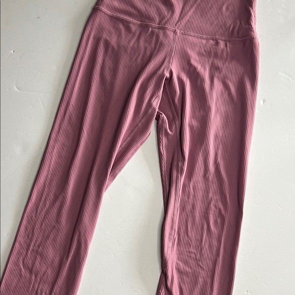 lululemon athletica Dusty Rose High-Waisted Leggings - Picture 6 of 8